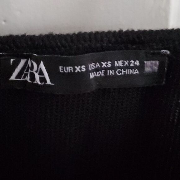 Zara Square Neck Ribbed Black Crop Top - Picture 3 of 5